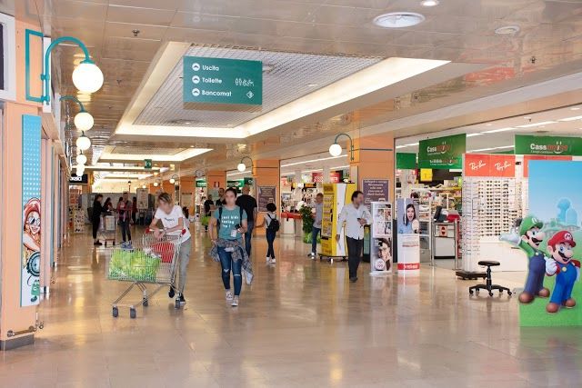 Centro Commerciale Auchan